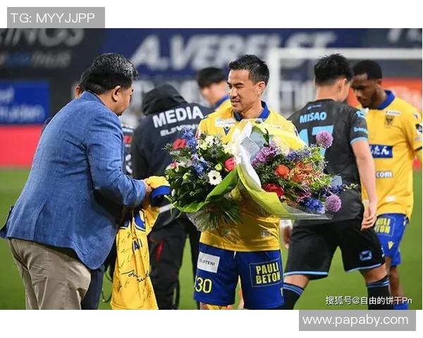 世界足坛养老球星盘点:退役后转型的传奇人物与现役老将 世界足坛养老球星盘点:退役后转型的传奇人物与现役老将