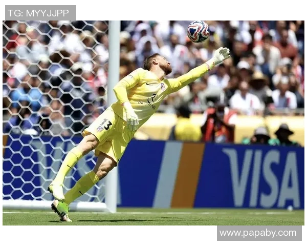 足球帽子球星传奇:那些在世界杯和欧冠赛场上上演帽子戏法的传奇人物 足球帽子球星传奇:那些在世界杯和欧冠赛场上上演帽子戏法的传奇人物